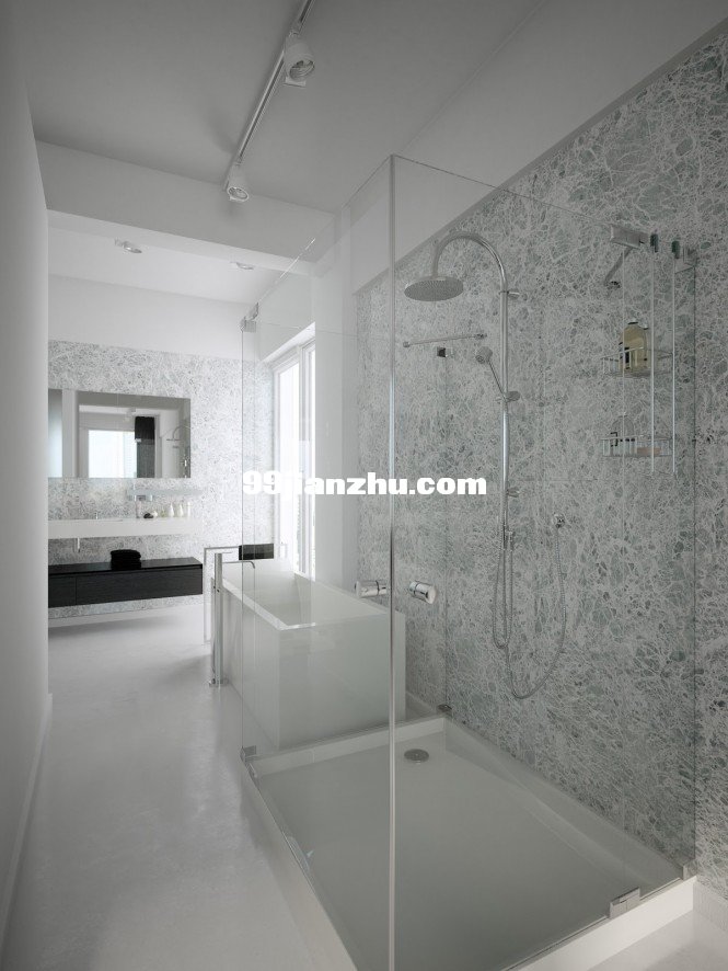 �ִ���Լ�ĺڰ�Loft���