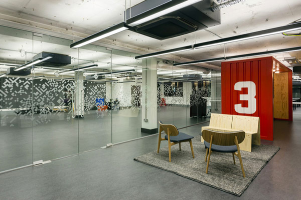 �׶�GoogleCampus�������