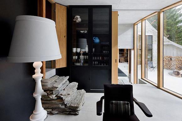 Ŀ�ɿڴ���̽����������Ķ��ݱ���