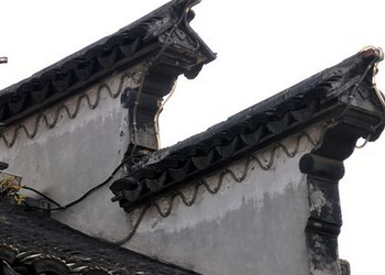 鲁L13J14 建筑变形缝